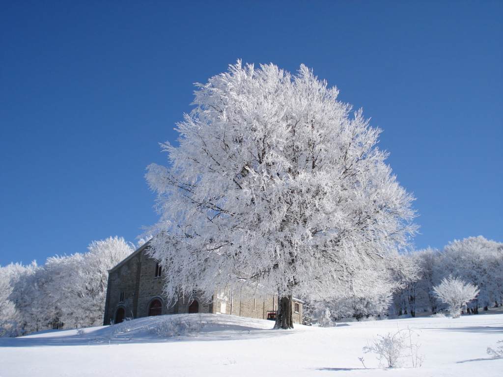 aggio innevato e Santuario